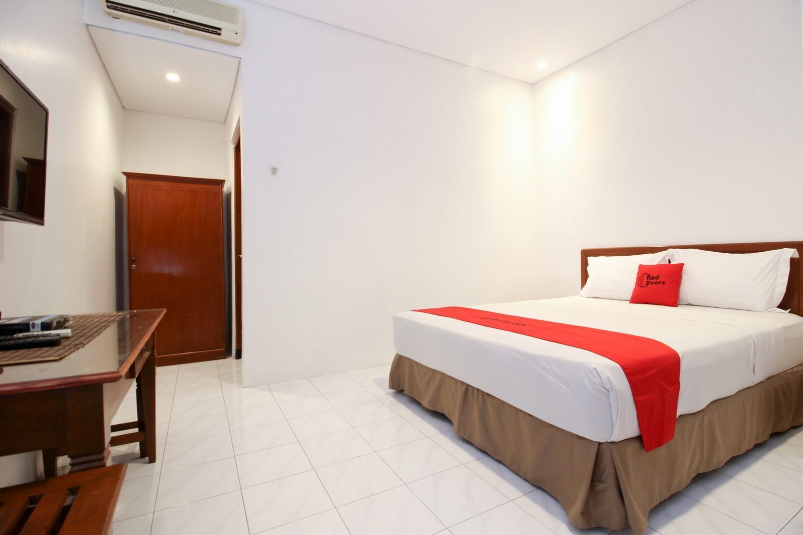 Reddoorz Plus Near Alun Alun Selatan 2 Jogjacarta Exterior foto