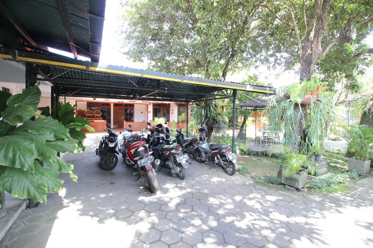 Reddoorz Plus Near Alun Alun Selatan 2 Jogjacarta Exterior foto